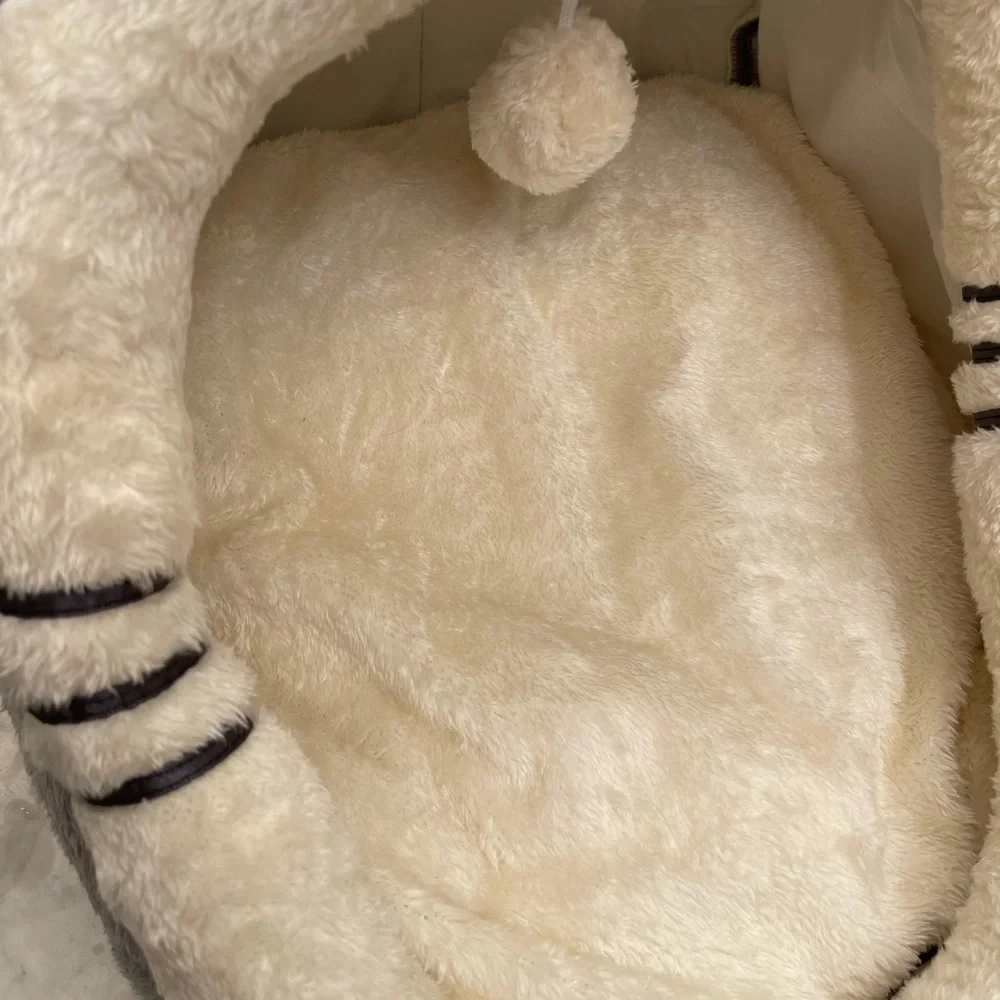 new cute faux fur 16”L x 13”Hx 13”W cat bed for sale